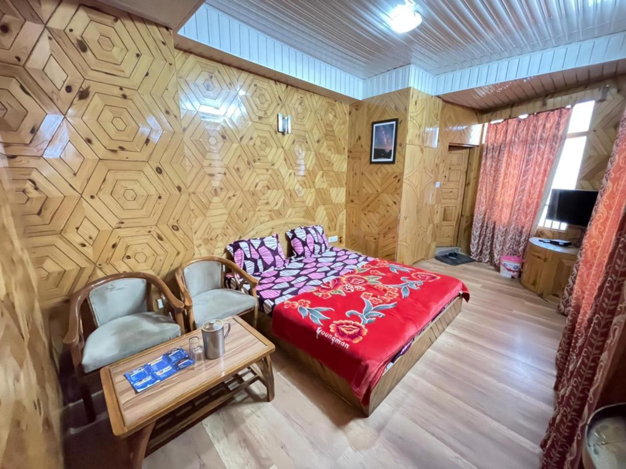 Hotel Snowflake Nárkanda Kültér fotó